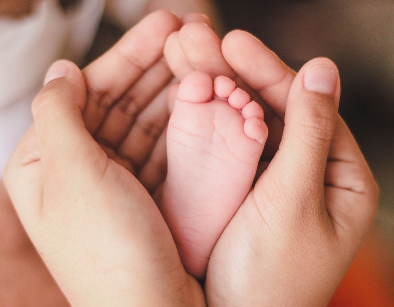 Témoignage vidéo : Elle tombe enceinte naturellement, sans PMA ni opération Témoignage vidéo : Elle tombe enceinte naturellement, sans PMA ni opération